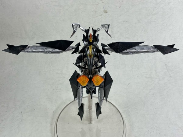 フィギュアーツ　ゼットン Amazon.com: Bandai Tamashii Nations S.H. Figuarts Zetton