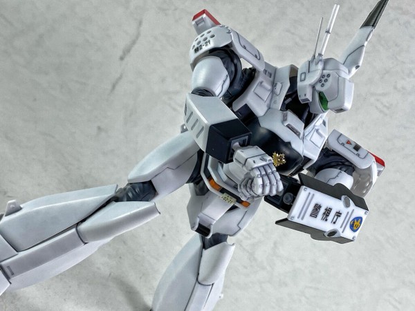 アオシマ 1/43 AV-98 イングラム1号機 レビュー : えるけーえぬ