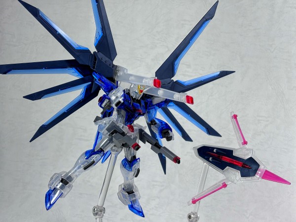 HG ライジングフリーダムガンダム[クリアカラー] レビュー