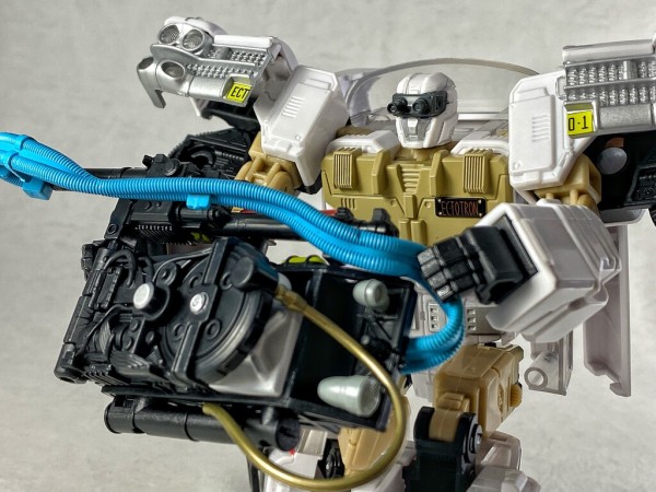 トランスフォーマー×ゴーストバスターズ　エクトトロン　エクト-1 ect-1 T-SPARK トランスフォーマー ゴーストバスターズ エクトトロン