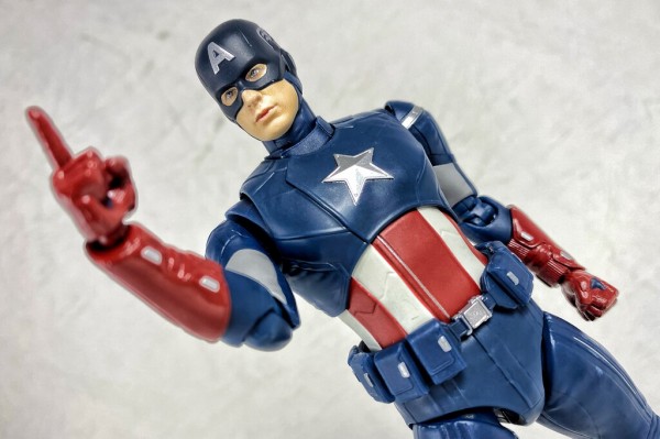 フィギュアーツ キャプテンアメリカ CAP VS. CAP EDITION S.H.Figuarts キャプテン・アメリカ ‐《CAP VS. CAP》 EDITION
