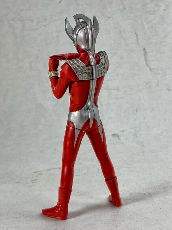 ★激レア★アルティメット ルミナス ウルトラマン タロウ　ブレーザー　ソフビ Amazon.co.jp: アルティメットルミナス ウルトラマン05 ［1