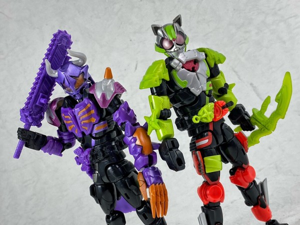 リボルブチェンジフィギュア　バッファセット リボルブチェンジフィギュア PB10 仮面ライダーバッファプロージョン