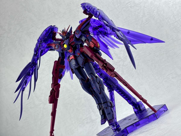 本命ギフト COLORS CONTRAST [CROSS ウイングガンダムゼロEW 1/100 MG 