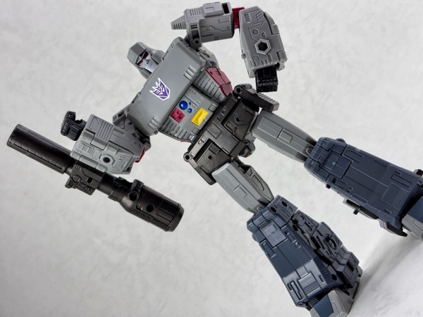 トランスフォーマー TS-12 メガトロン レビュー : えるけーえぬ