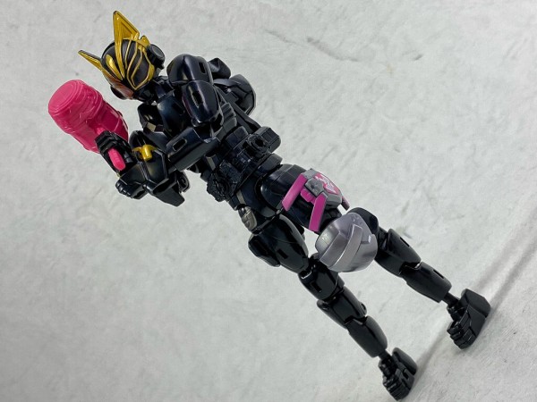 リボルブチェンジフィギュア PB02 仮面ライダーナーゴ&仮面