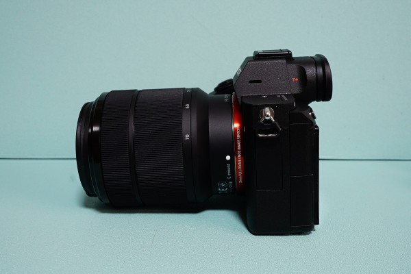 ソニー フルサイズ一眼「α7III ズームレンズキット」を購入しま ソニー フルサイズ一眼「α7III ズームレンズキット」を購入しま