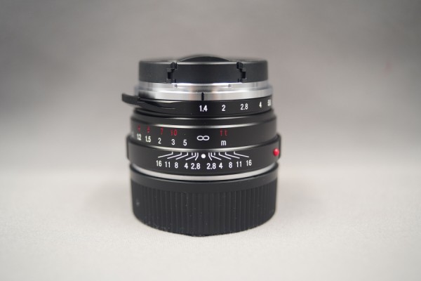 VoightLander NOKTON classic 40mm F1.4 MC 」 に 「 TECHART LM-EA7 マウント電子アダプター 」  を取り付けてAF ( オートフォーカス ) を試しました : 趣味の「写真、DIY、オーディオ」日記