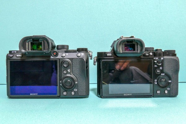 ソニー フルサイズ一眼「α7III ズームレンズキット」を購入しま ソニー フルサイズ一眼「α7III ズームレンズキット」を購入しま
