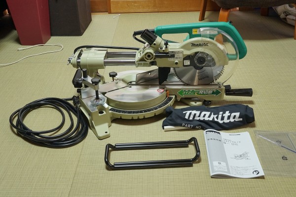 マキタ(Makita) スライドマルノコ AC100V のこ刃径190mm M244 を購入 