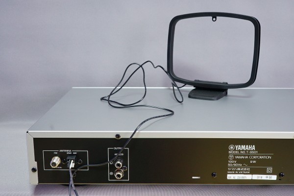 ヤマハ T-S501 AM/FMチューナー ヤマハ | T-S501 - HiFiコンポーネント - 概要
