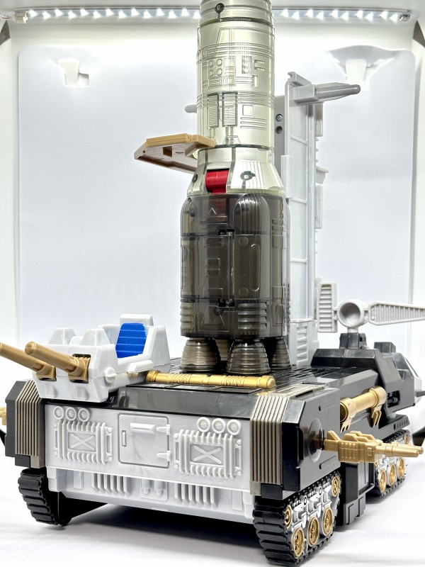 ミクロマン レッドパワーズ 宇宙移動基地 ミクロロケットベース : 爆裂