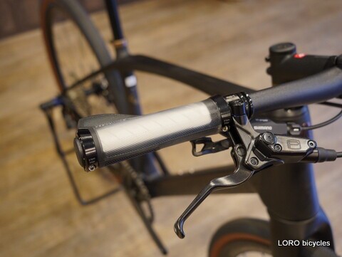 フルカーボン クロスバイク FXSport4Carbon_bk2.jpg