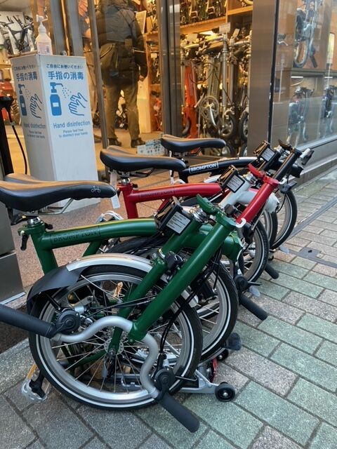 初心者向け折り畳み自転車図鑑（BROMPTON） : LORO 関東3店舗ブログ