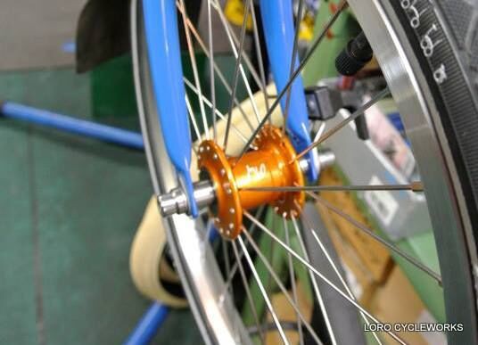 フィルウッドJISネジ切りBB 限定オレンジ