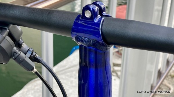 本日発売のBROMPTON P Line ボルトブルーラッカーのご紹介。 : LORO