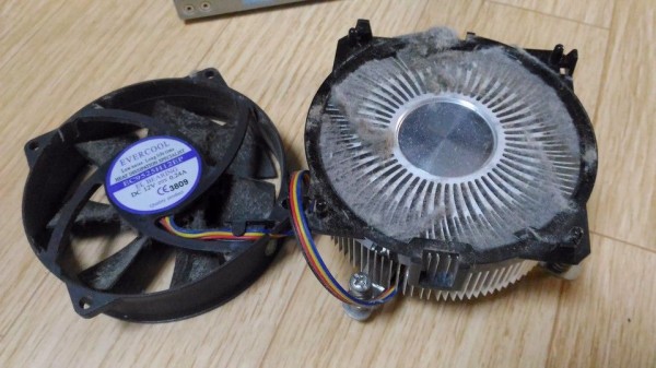 ジャンクPC】ハードオフで1500円(税抜)のデスクトップPCを買っ
