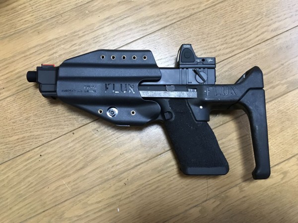カスタムレビュー 東京マルイ Glock18c カービンカスタム Bravo1は自重で落下します