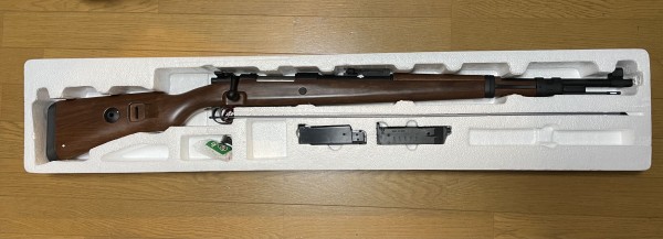 エアガンレビュー】Snow Wolf Mauser Kar98K エアコッキング : Bravo1は自重で落下します