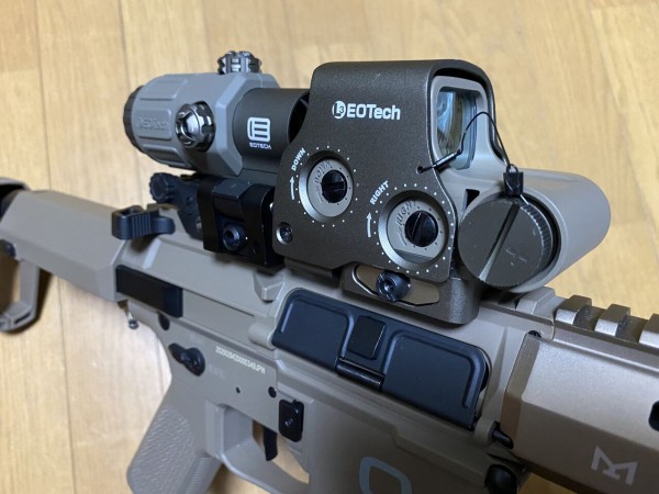 レプリカ　eotech ホロサイトとマグニファイア　セット Amazon.co.jp: 良品武品 Evolution Gear イオテック EXPS3-0