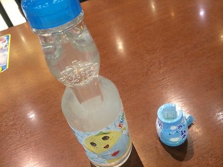 ラムネ専用＆かき氷の自動販売機ーーーー！！「斎藤飲料工業