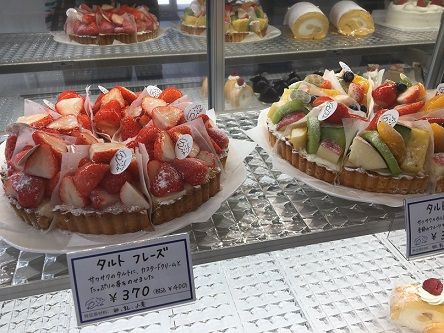 神辺道上にとっても可愛いケーキ屋さんがオープン パティスリー リオ あっちこっち ここdeランチ