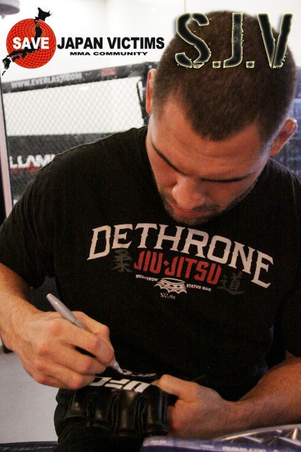 SJV ケイン・ヴェラスケス UFC グローブ : LUTADOR FIGHT INFORMATION