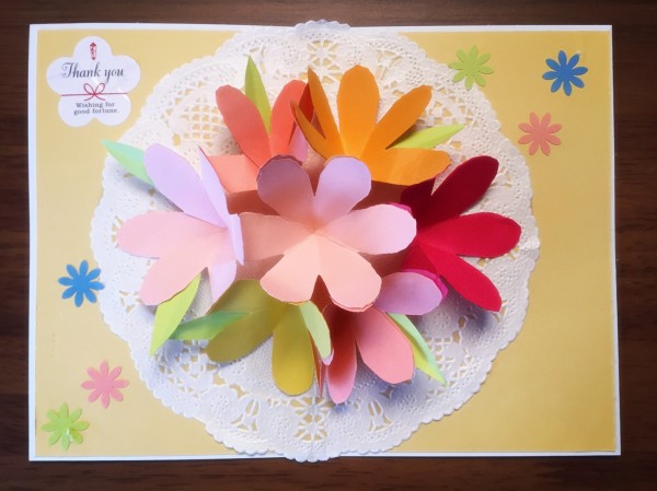 花束が飛び出すポップアップカードを作ってみました 旅のあしあと