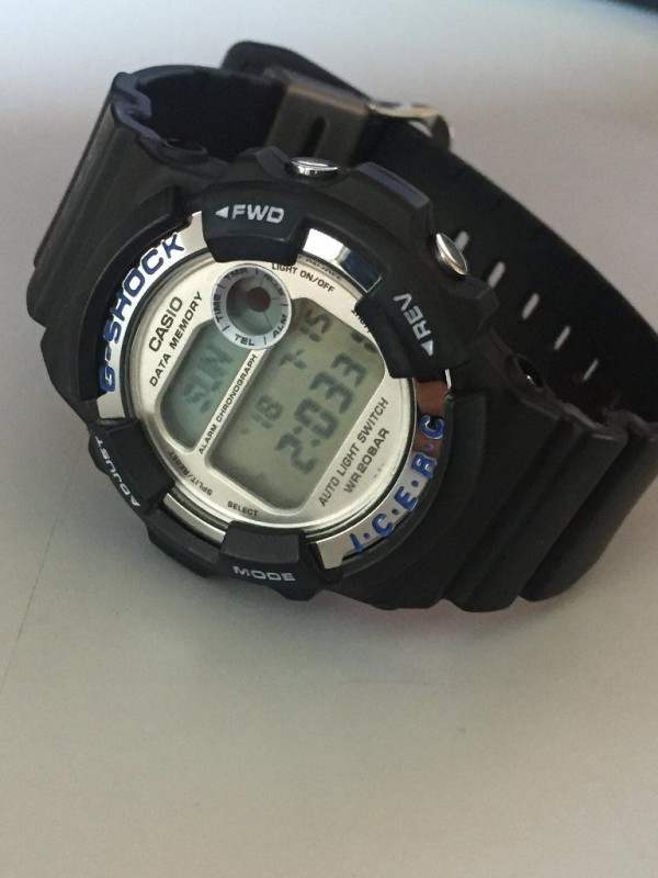 □ CASIO G-SHOCK DW9200K 1998年 染色で復活！? : 僕と猫と時計