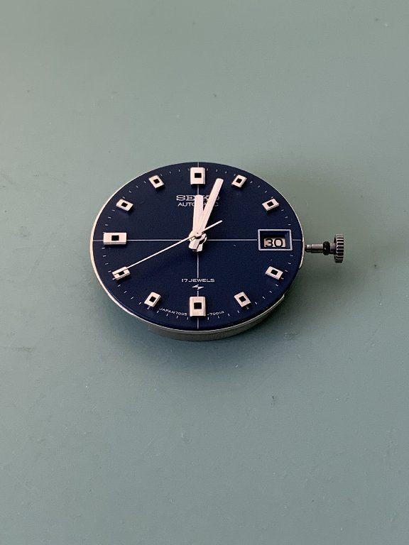 □ SEIKO AUTOMATIC 7005 - 7001 17Jewels（1973年）昭和48年