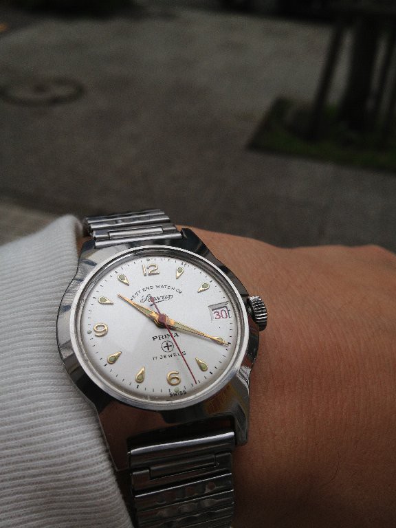 □ WEST END WATCH Co Sowar Prima 17Jewels 1970年代 : 僕と猫 □ WEST END WATCH Co Sowar Prima 17Jewels 1970年代 : 僕と猫