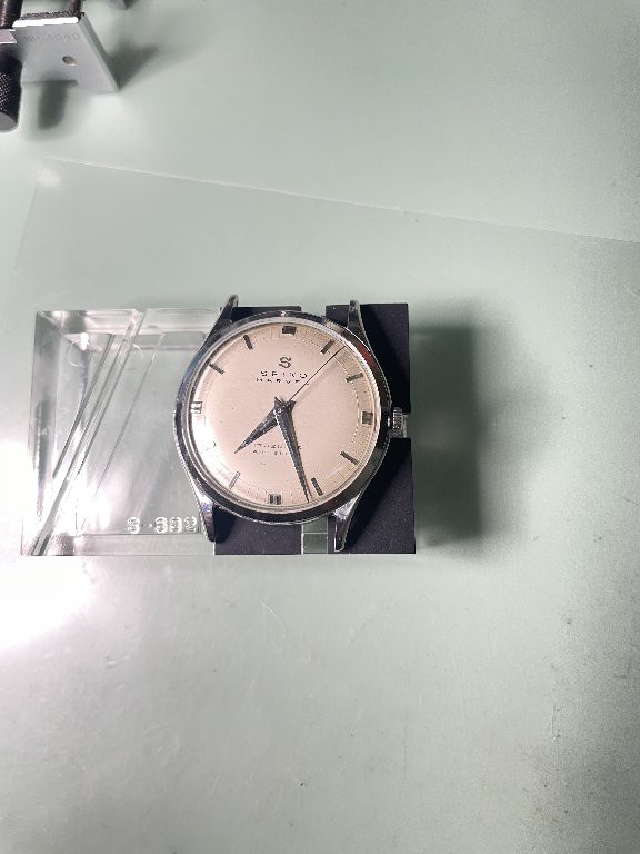 □昭和の時計 Seiko Marvel 17石 （1957年頃 昭和32年） : 僕と猫と