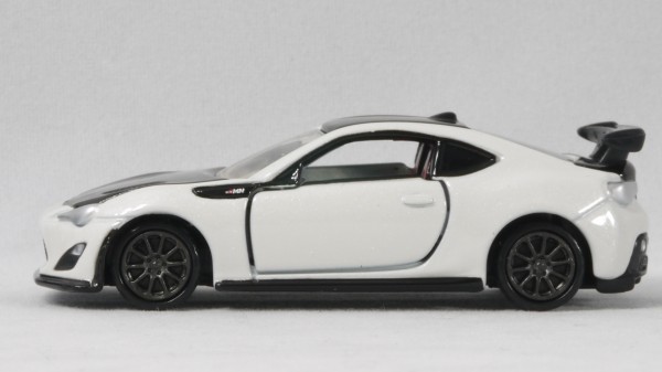 2016/4 トミカプレミアム No.16 トヨタ 86 GRMN 通常版 : まつくログ