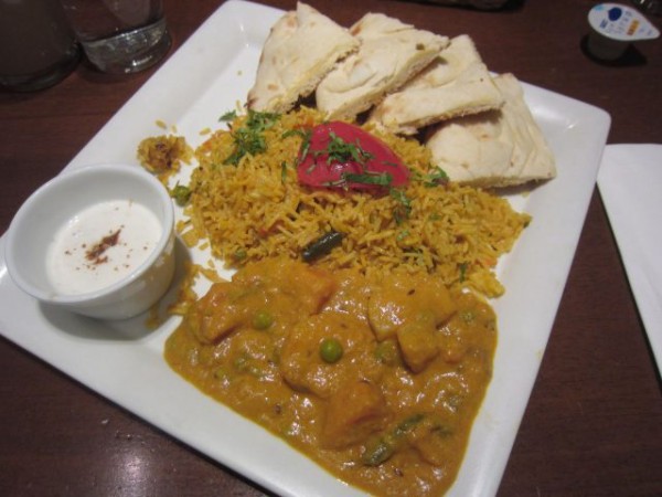 インド料理 シターラダイナー品川エキュート店 で プラオセット スパイスヨーグルトのライタ必須です 毎日カレー と タイ料理 By エスニカン