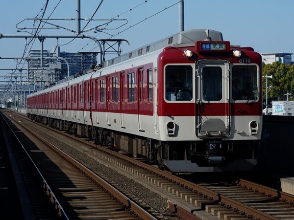 奈良線に爽風を起こした近鉄8000系列の新製冷房車・8600系 : 町田営業