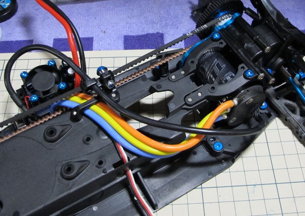 タミヤ『TA06PRO』の組立て（4）～完成！ : MachineのRC道