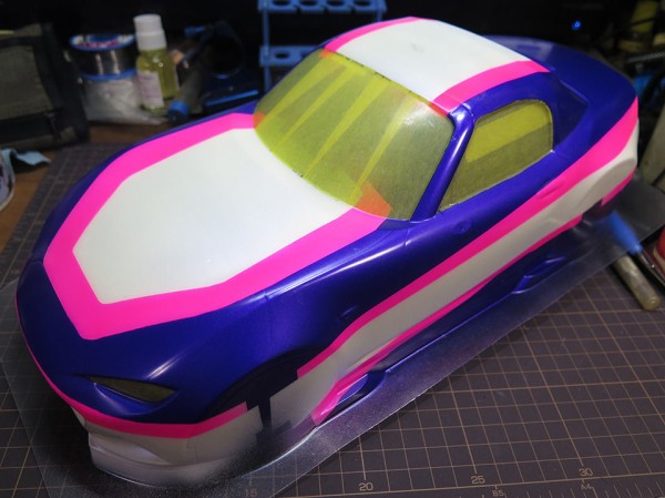 M-08】MAZDAロードスター軽量ボディの塗装【写真多目】 : MachineのRC道