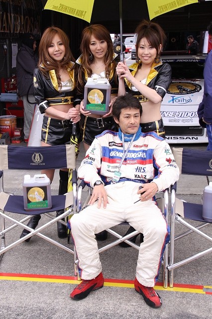 スーパー耐久2010 第1戦 もてぎ 中村純子さん、蛍純さん、大崎