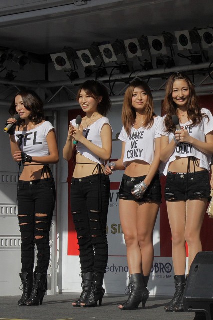 Super Gt 10 第8戦 もてぎ 吉田愛璃さん 高梨麻衣さん 新田梢恵さん 山崎麻衣さん 不定期更新 ｍｏｔｏｒ ｃｏｓ