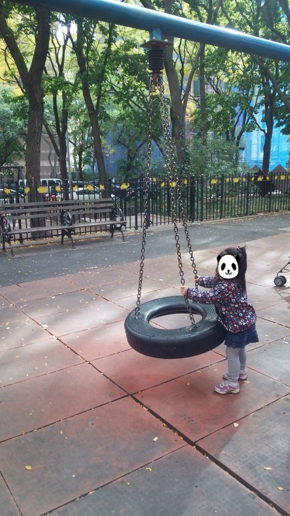 公園 都会の公園二つ Kips Bay 窓 New York 再び