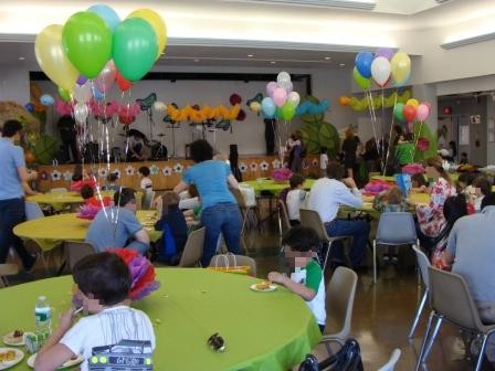 寄付金集めパーティー Fundraiser Party マド幼稚園 窓 New York