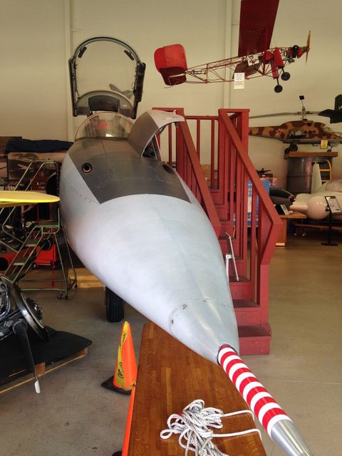 飛行機の操縦席にも乗れちゃうトーランス空港のミニ航空博物館 まぐやまのロサンゼルス生活日記