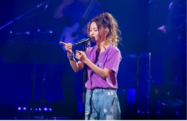 🥁2024年ラスト・デ〜イ✨ ＼ 25周年YEAR！ 今年はライブで