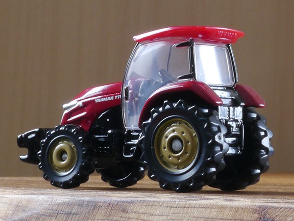 トミカ No.83 ヤンマー トラクター YT5113 : ミニカーのレビューブログ2