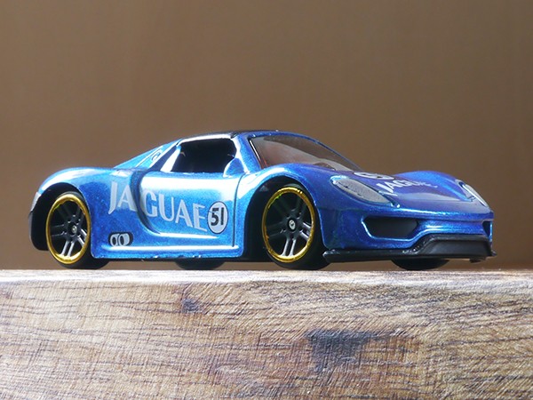 ダイソー スポーツカー(ミニ) ポルシェ 918 スパイダー