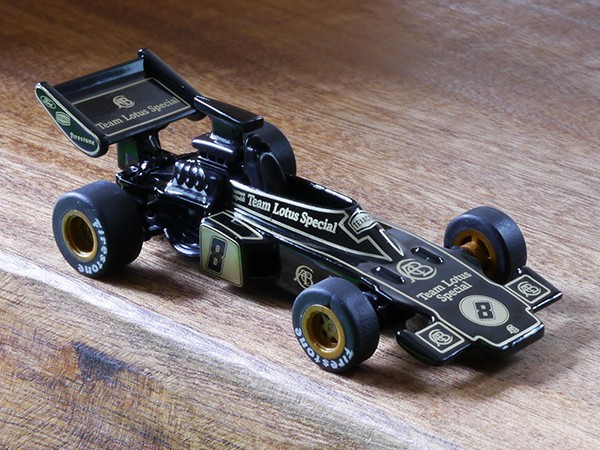 サントリーコーヒーボス ロータスコレクション ロータス72D