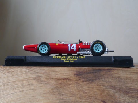 フェラーリ時代のF1マシンとロードカーのミニカーのコレクション 11台セット フェラーリ時代のF1マシンとロードカーのミニカーのコレクション