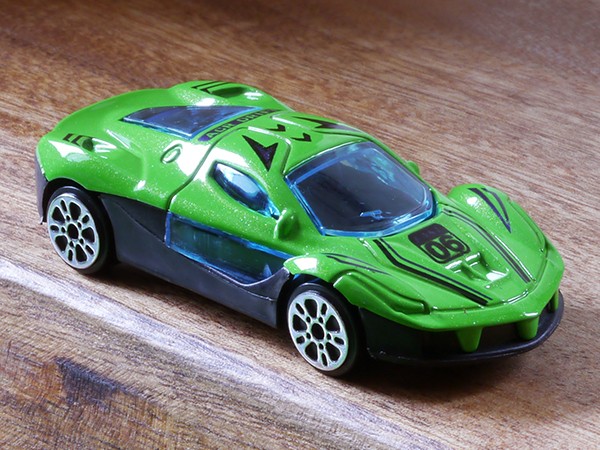 新品】フェラーリ ラフェラーリ ミニカー ダイキャストカー BBR 1/64