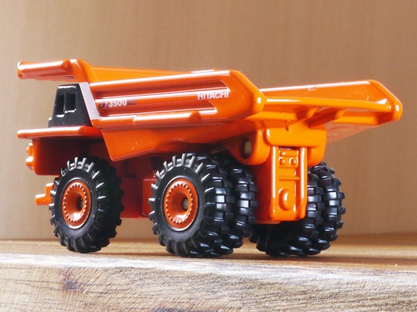 ミニカー約112台とダンプカーセット TOMICA No. 101 Isuzu Giga Dump Truck (Box) | TOMICA Series