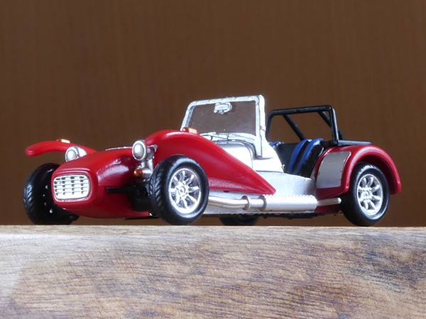 京商　ケータハム　スーパーセブン　赤 京商 ケータハム スーパーセブン 赤 DWQGYJQE ケータハム セブン 試乗